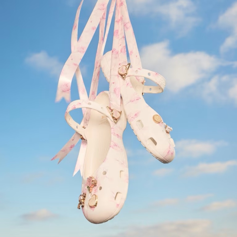 🤍💐 CROCS X LOVESHACKFANCY BALLET FLAT OYSTER CLOGS 🤍💐 - Picture 5 of 5
